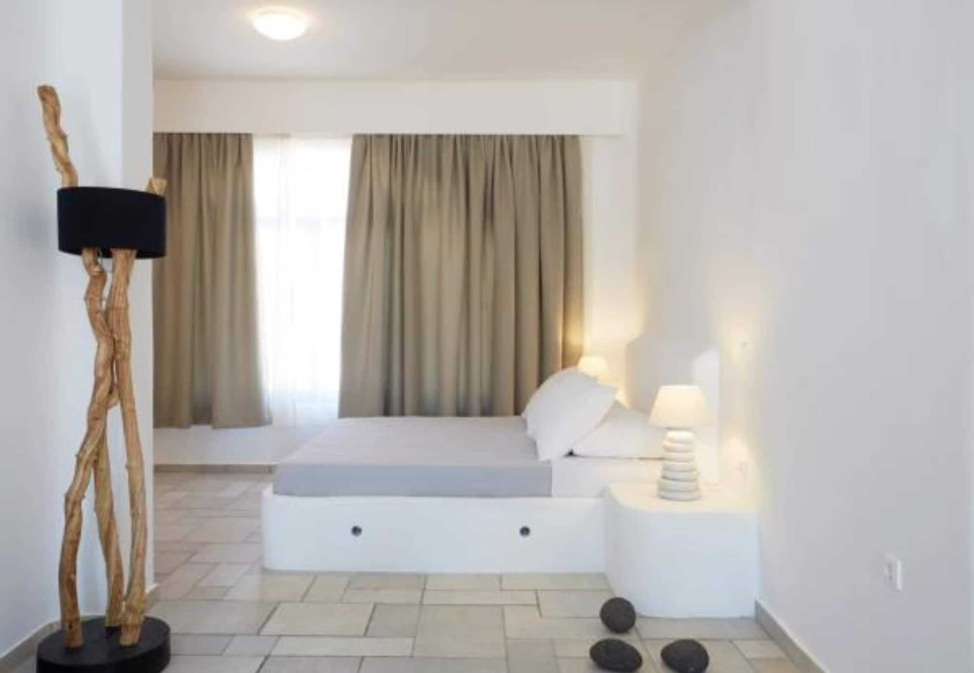 Black Rose Beach Suites เปริสซา ภายนอก รูปภาพ